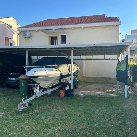 Apartman Strk Sukošan Екстериор снимка