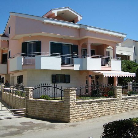 Apartman Strk Sukošan Екстериор снимка